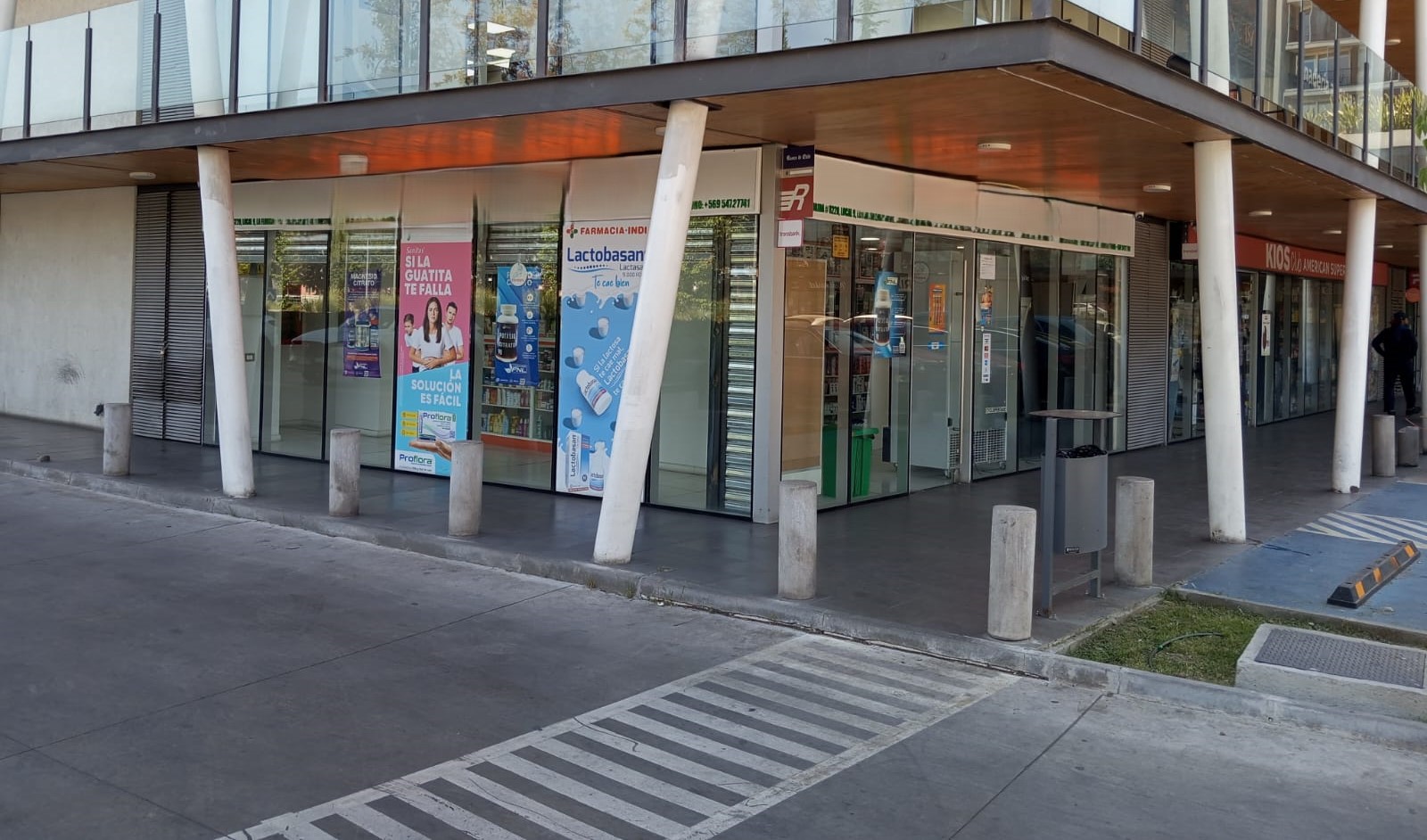 Cadena de Farmacia (4 locales) en venta